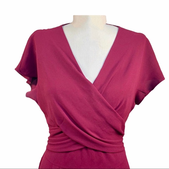 Gal Meets Glam 12 Delaney Cross Over Wrap Jumpsuit - Picture 3 of 9